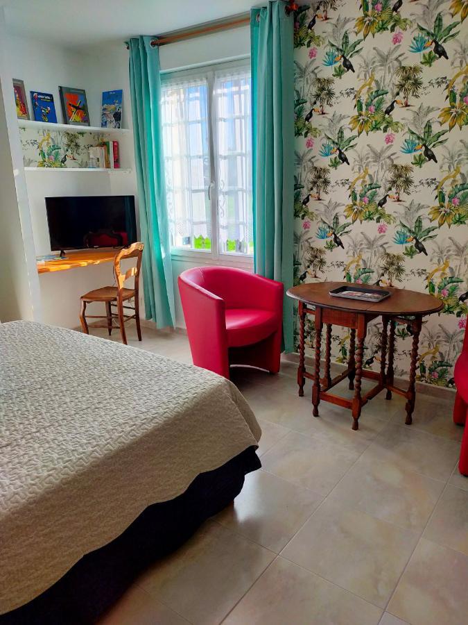 Petit Chatelet Bis Hirel 외부 사진