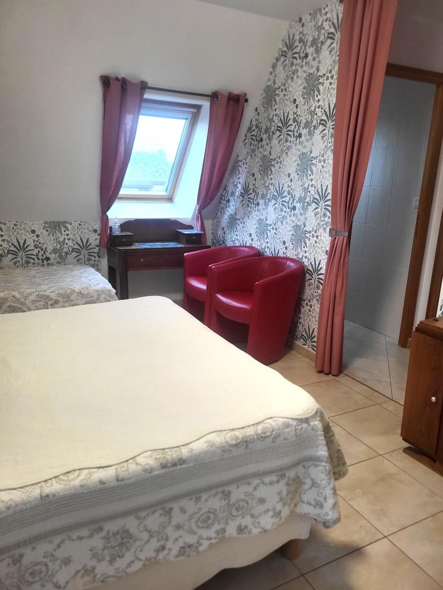 Petit Chatelet Bis Hirel 외부 사진
