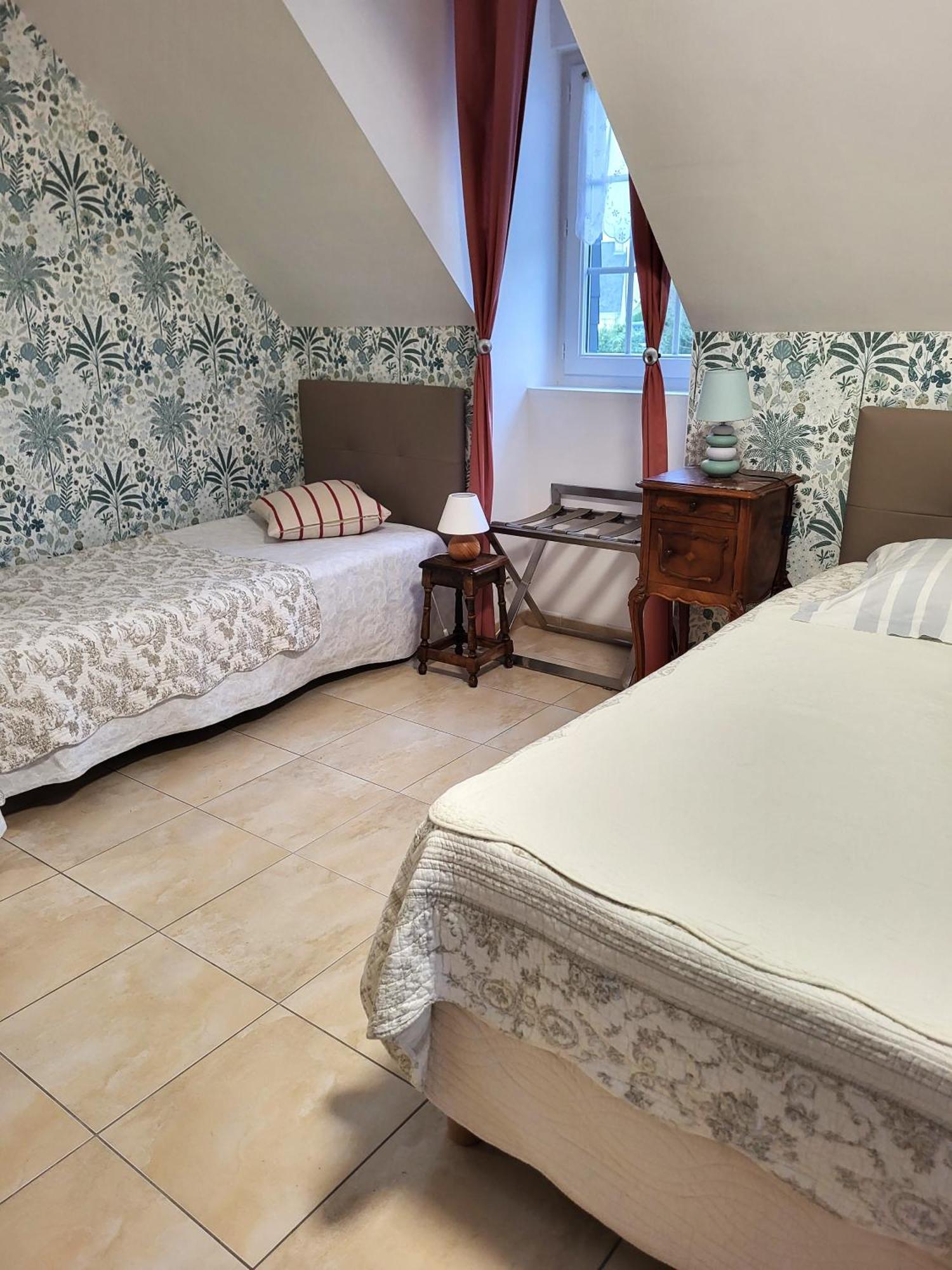 Petit Chatelet Bis Hirel 외부 사진